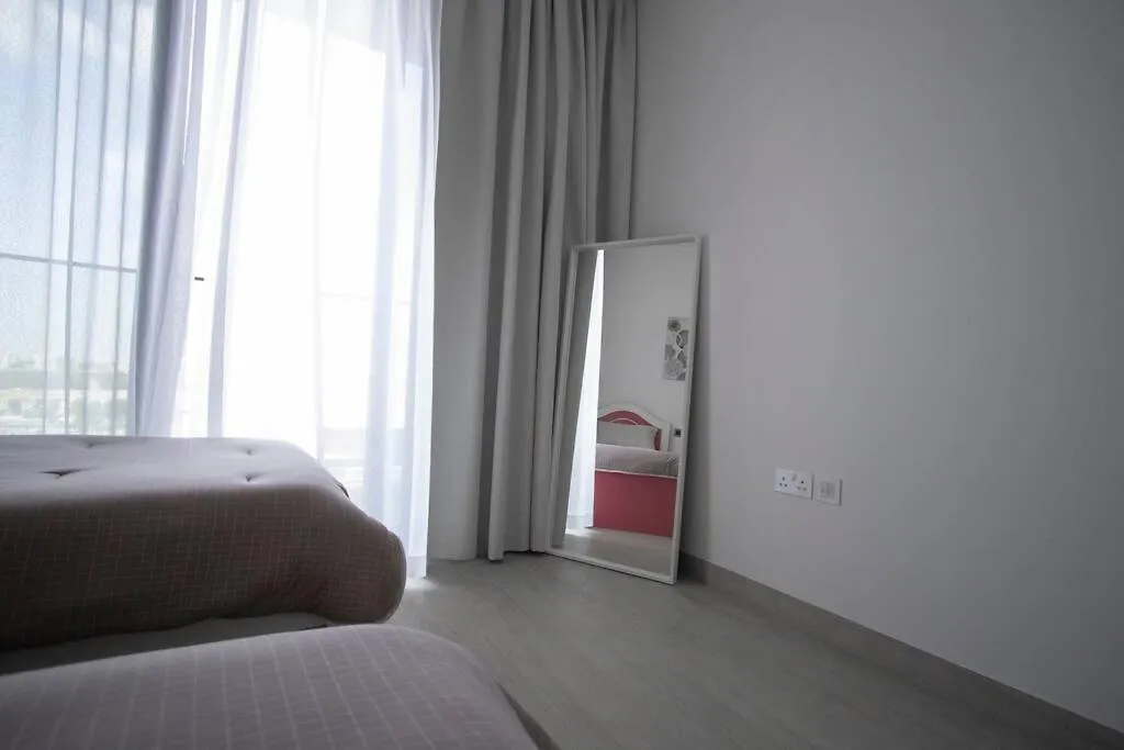 Beautiful Apartament In Sharjah 0*,